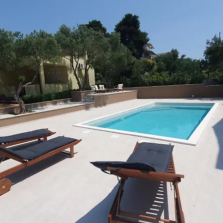 Antonio Apartment *