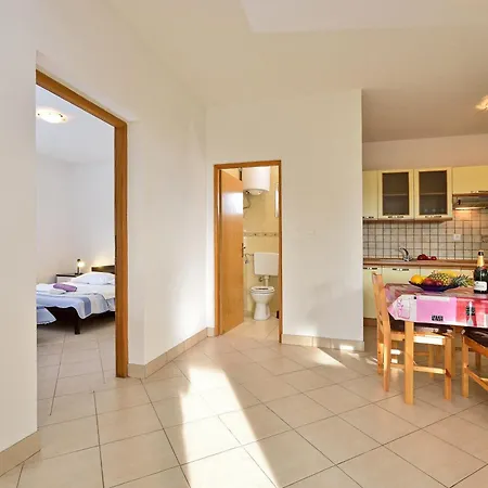 Antonio Apartment