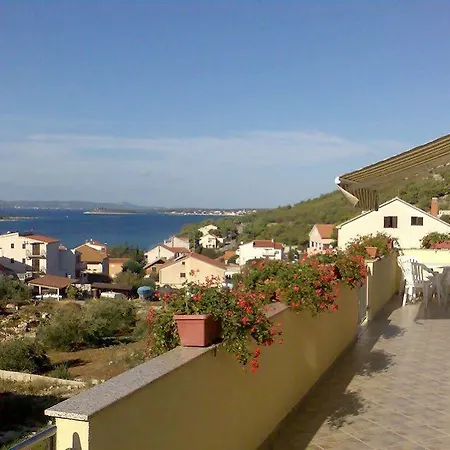 Antonio Apartment Drage