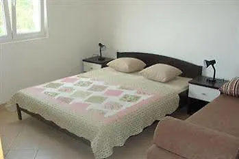 Antonio Apartment